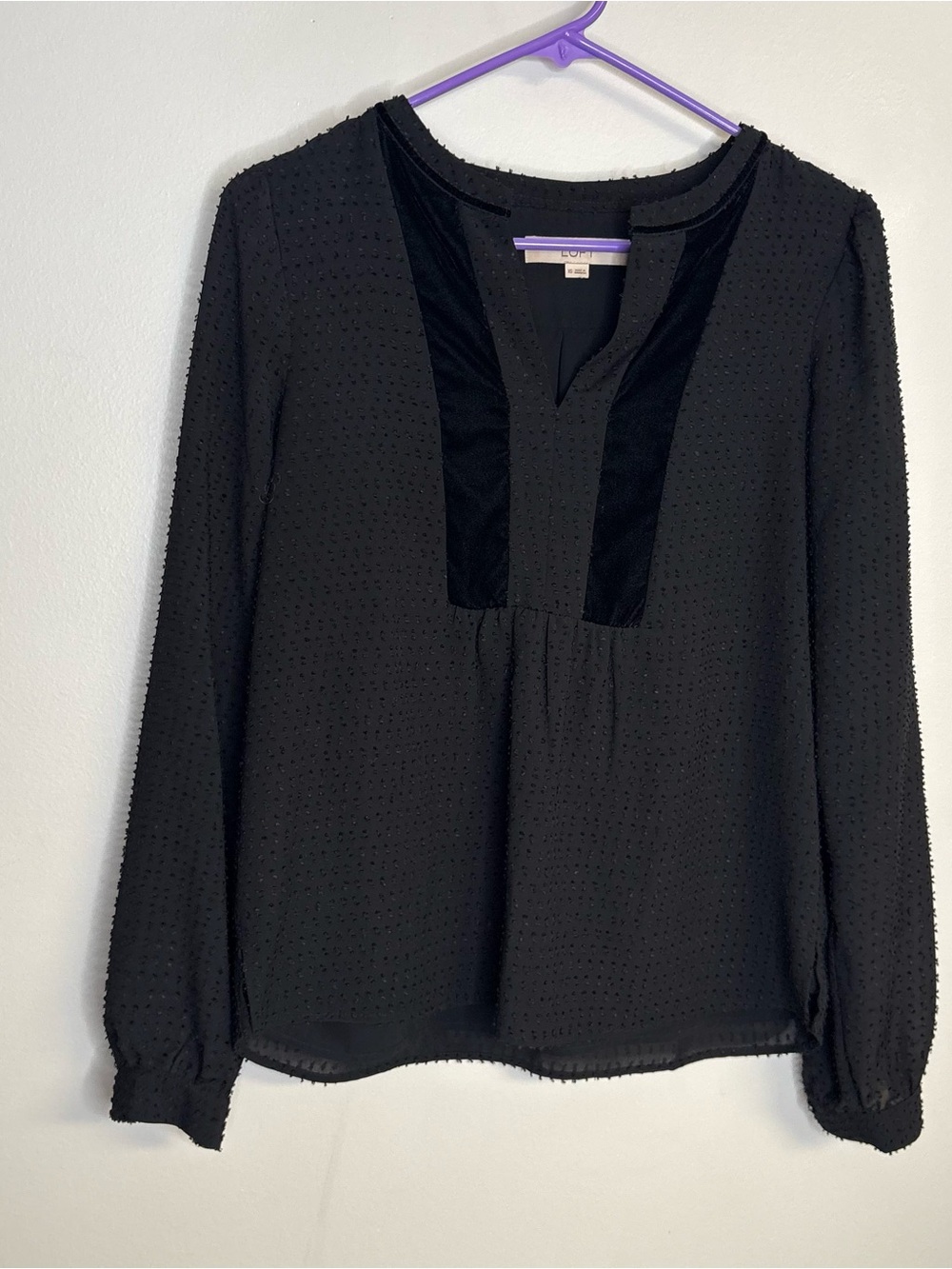 LOFT Black Textured Long-Sleeve V-Neck Blouse with Velvet Trim